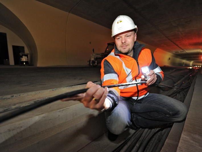 Erste LED-Beleuchtung in Vorarlberg für Pfändertunnel vorgesehen.