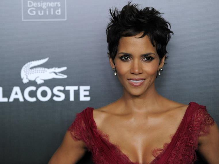 Halle Berry macht sich Sorgen um ihre persönliche Sicherheit. Halle Berry macht sich Sorgen um ihre persönliche Sicherheit.