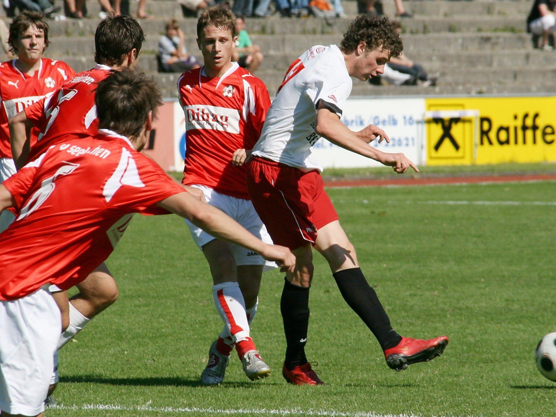Deniz Mujic spielt bis Sommer beim Regionalligaklub FC Pasching.