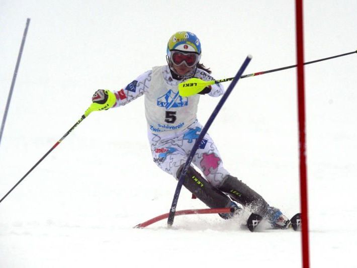 Marina Nigg gewinnt den ersten FIS-Slalom in Laterns. Marina Nigg gewinnt den ersten FIS-Slalom in Laterns.