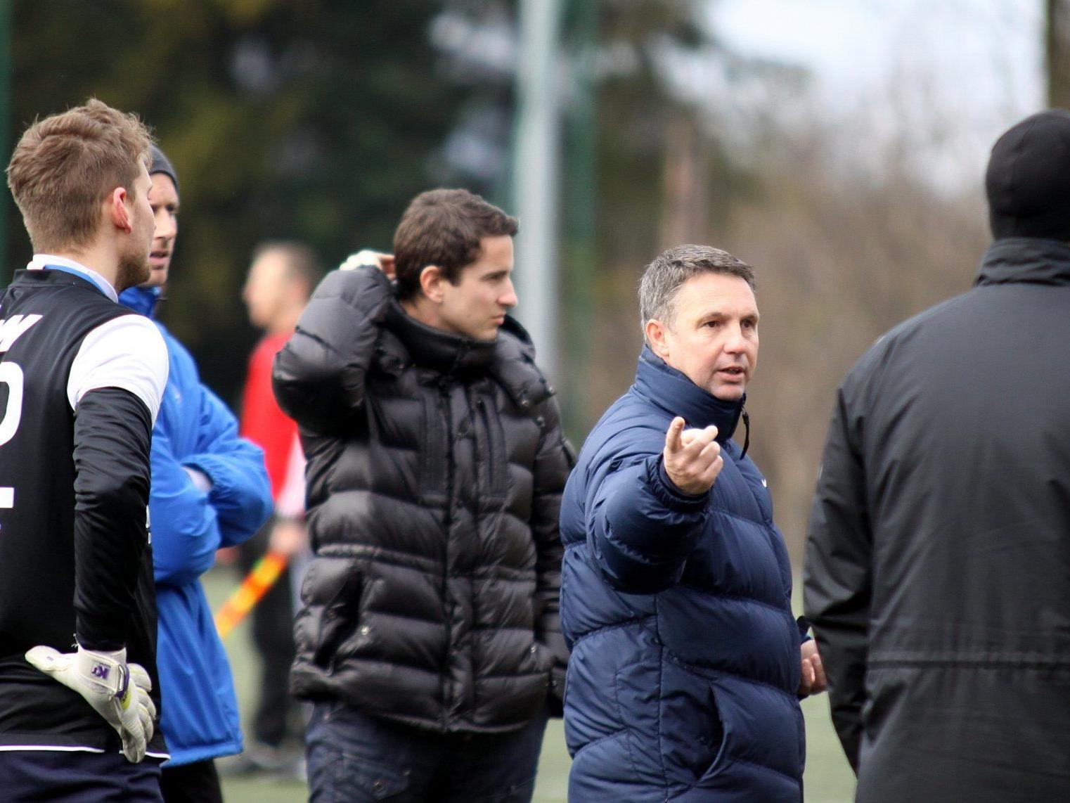 FC Lustenau Trainer Damir Canadi und GF Bernhard Erkinger haben Personalsorgen.
