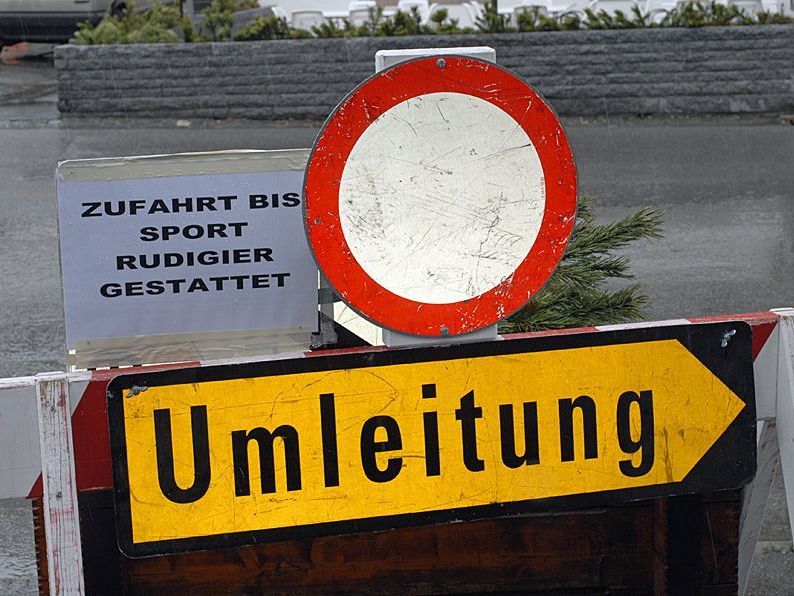 Teilsperre der Silvrettastraße in Schruns Teilsperre der Silvrettastraße in Schruns