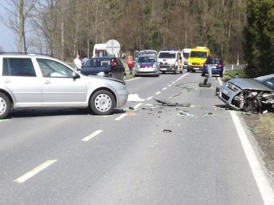 Fahrzeuge wurden erheblich beschädigt Fahrzeuge wurden erheblich beschädigt