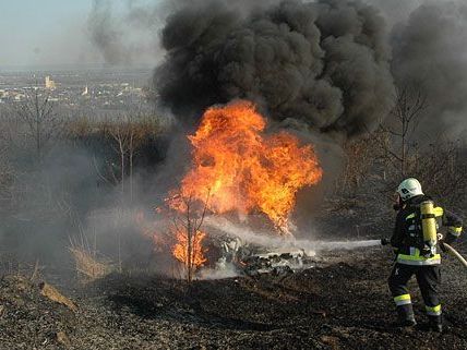 Ein derart spektakulärer Brand wie jener in Gumpoldskirchen ist für die Feuerwehr nicht alltäglich Ein derart spektakulärer Brand wie jener in Gumpoldskirchen ist für die Feuerwehr nicht alltäglich