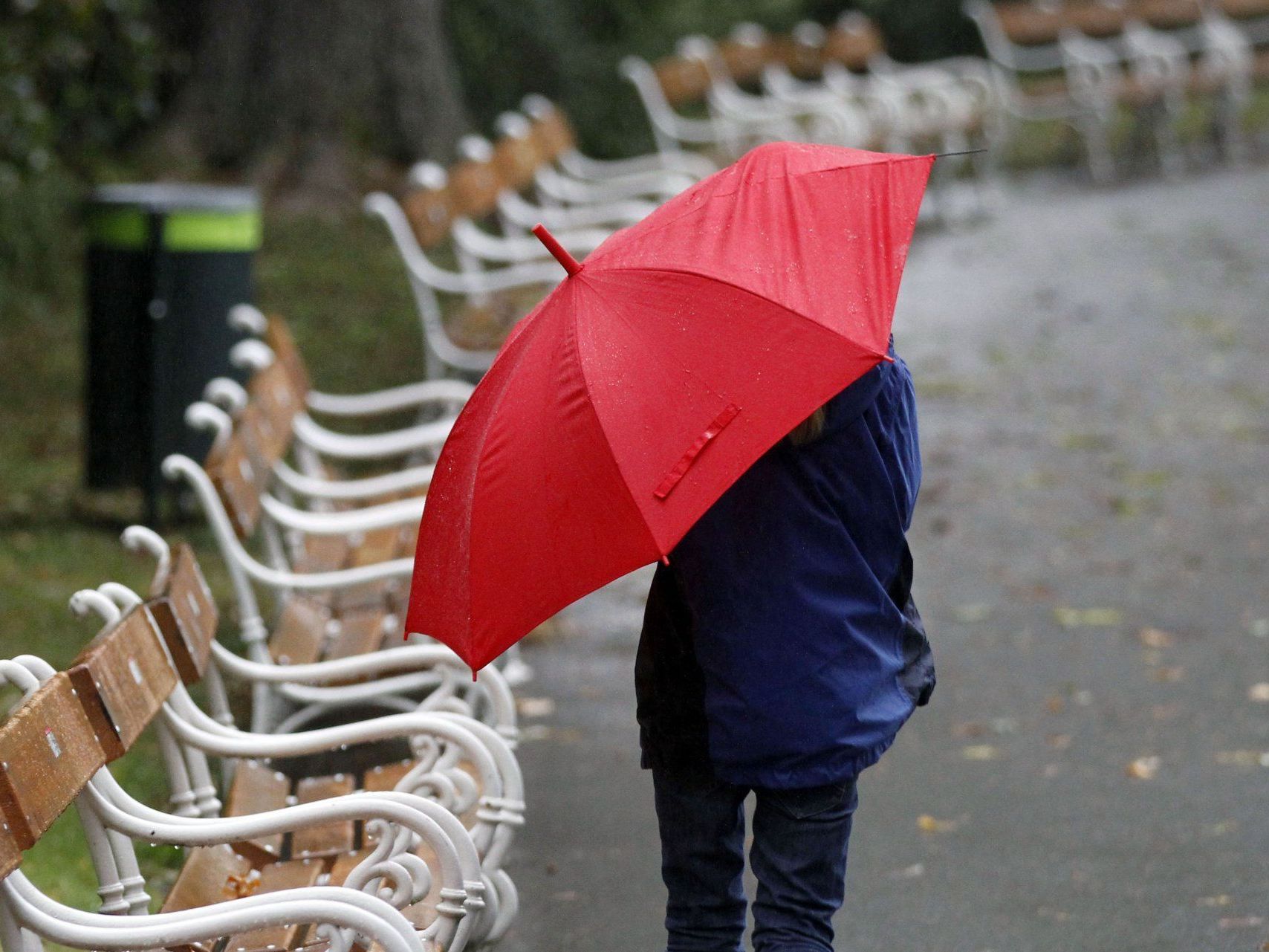 Am Wochenende verabschiedet sich das Frühlingswetter zeitweise aus Österreich. Am Wochenende verabschiedet sich das Frühlingswetter zeitweise aus Österreich.