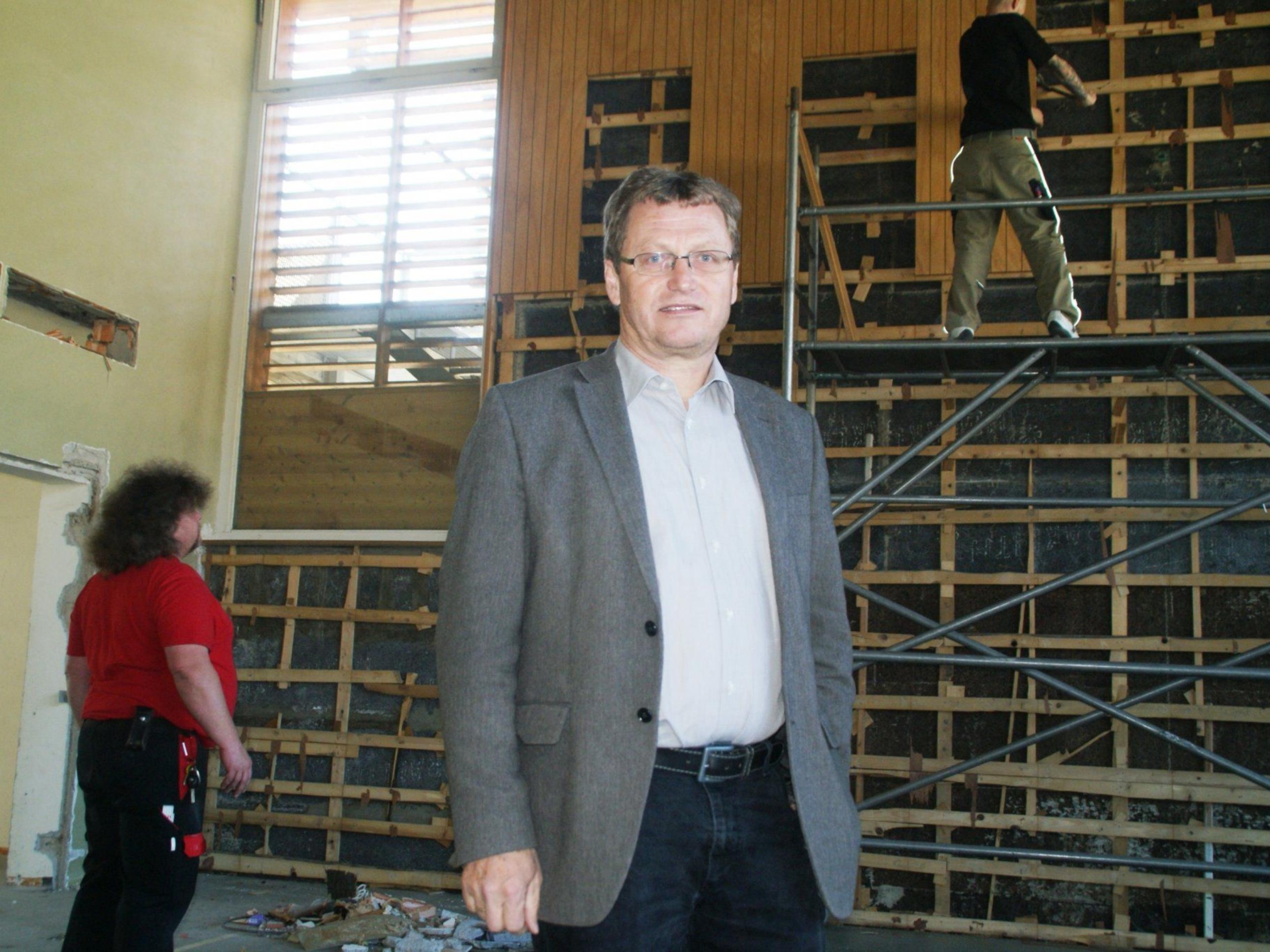 Bürgermeister Armin Berchtold beim Lokalaugenschein mit der VN-Heimat Bürgermeister Armin Berchtold beim Lokalaugenschein mit der VN-Heimat