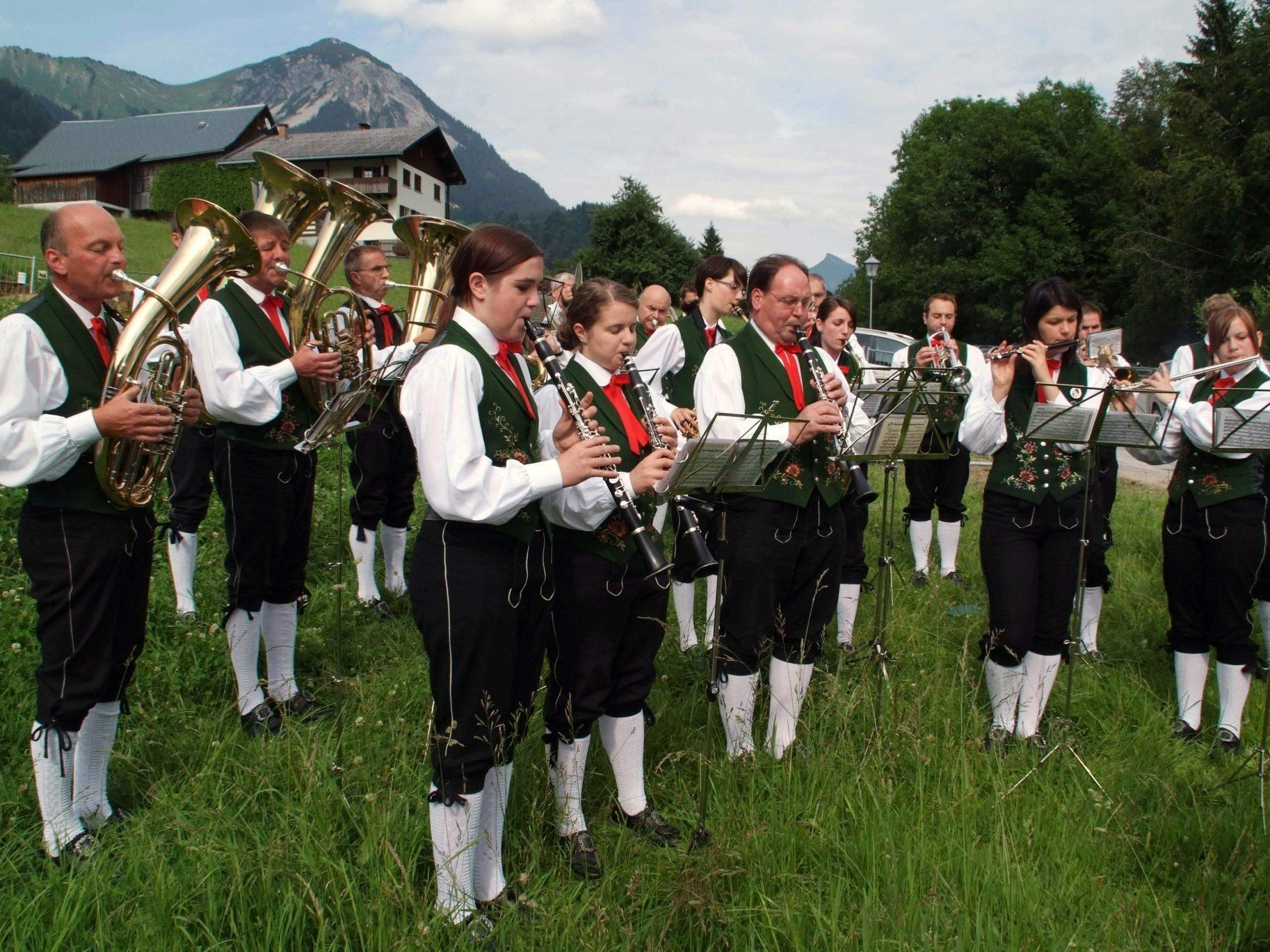 Die HM Sonntag lädt am Samstag zum Frühjahrskonzert ein. Die HM Sonntag lädt am Samstag zum Frühjahrskonzert ein.
