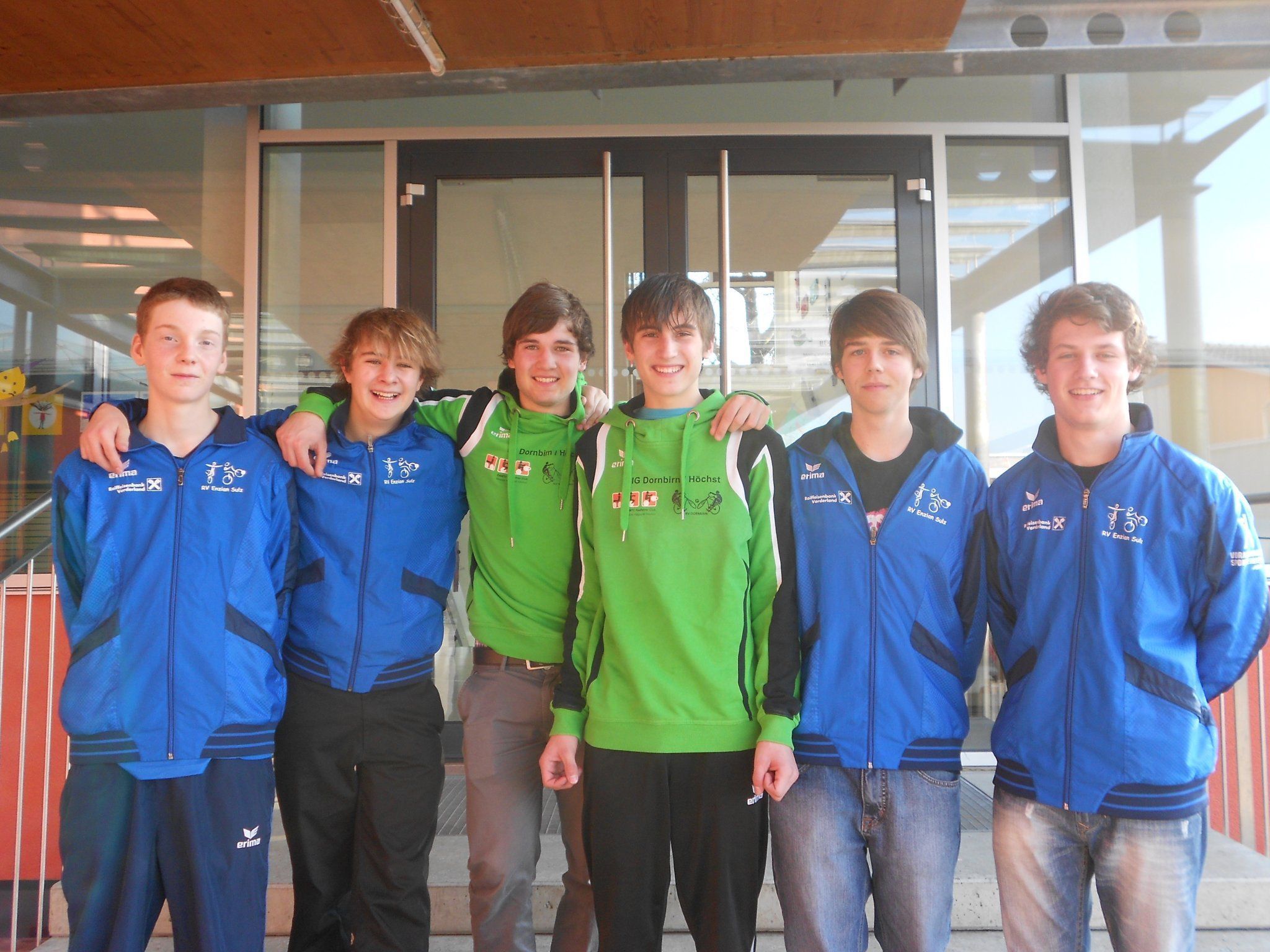 Spannung im heimischen Radball wer zur Saalrad-EM nach Belgien fährt. Spannung im heimischen Radball wer zur Saalrad-EM nach Belgien fährt.