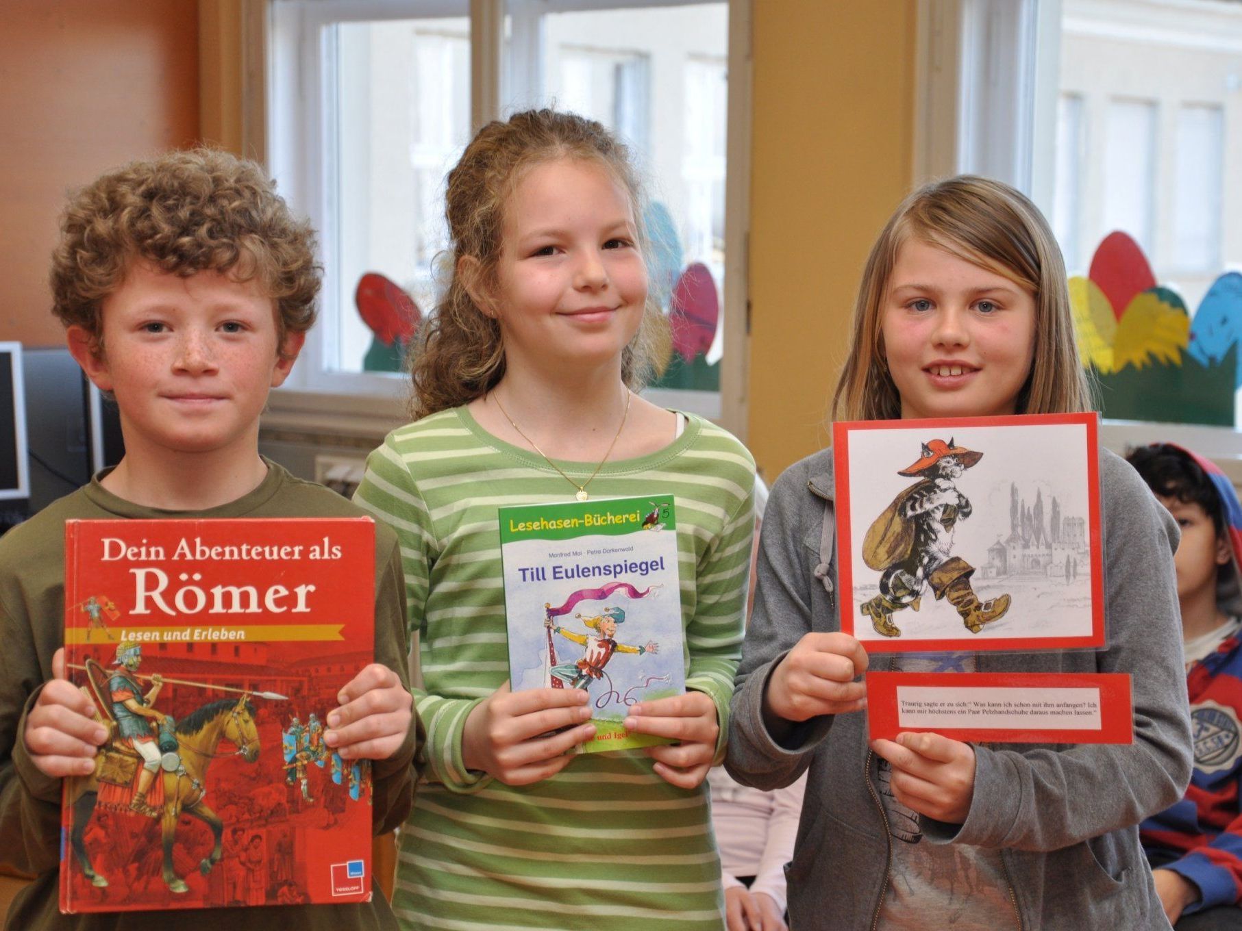 Die gesamte Volksschule Hörbranz feierte den Lesetag mit einem Lesefest. Die gesamte Volksschule Hörbranz feierte den Lesetag mit einem Lesefest.