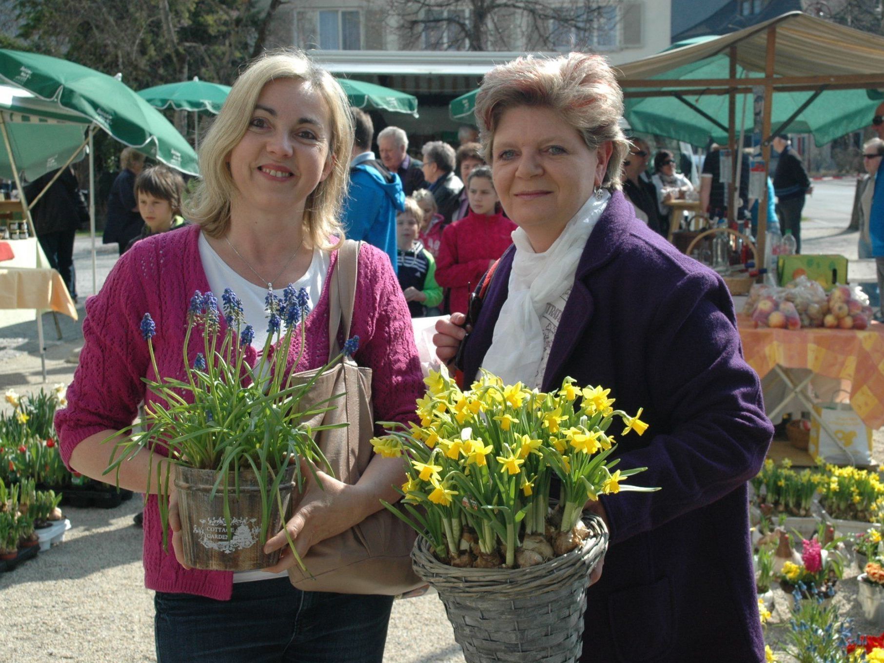 Petra und Elfriede sind „fündig“ geworden… Petra und Elfriede sind „fündig“ geworden…