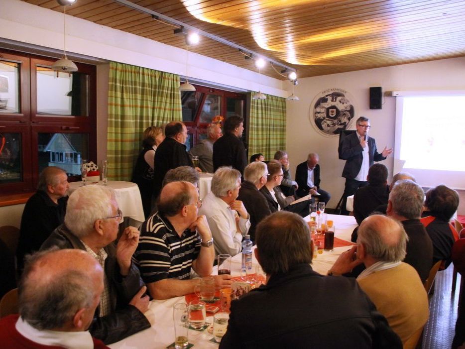 FC Mohren Dornbirn feierte seinen 99. Geburtstag im vollbesetzten FCD-Klubheim. FC Mohren Dornbirn feierte seinen 99. Geburtstag im vollbesetzten FCD-Klubheim.