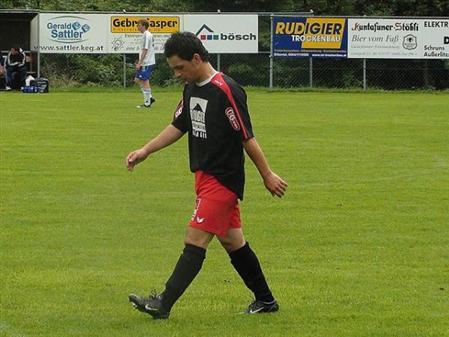 Hängende Köpfe beim SC St.Gallenkirch nach einem 0:8 gegen Nüziders