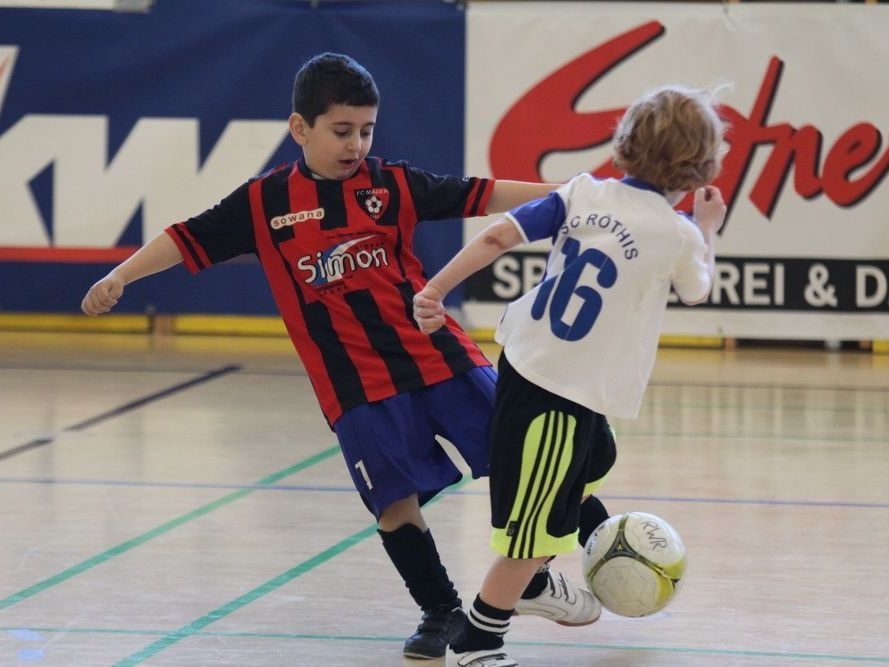 Das fünfte RW Rankweil Hallenfußballturnier war wieder ein voller Erfolg. Das fünfte RW Rankweil Hallenfußballturnier war wieder ein voller Erfolg.