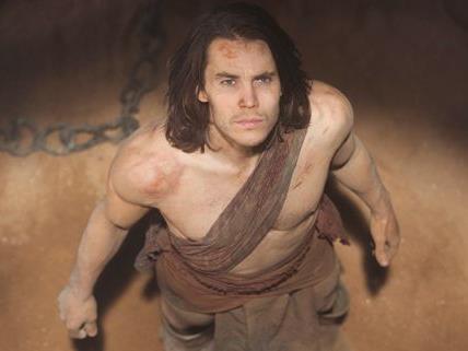 Taylor Kitsch als Offizier John Carter in Disneys "Zwischen zwei Welten". Taylor Kitsch als Offizier John Carter in Disneys "Zwischen zwei Welten".