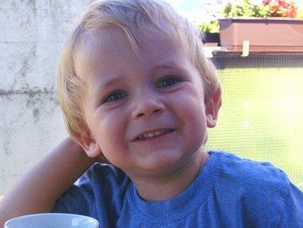 Der dreijährige Cain starb am 8. Jänner 2011 infolge schwerster Misshandlungen