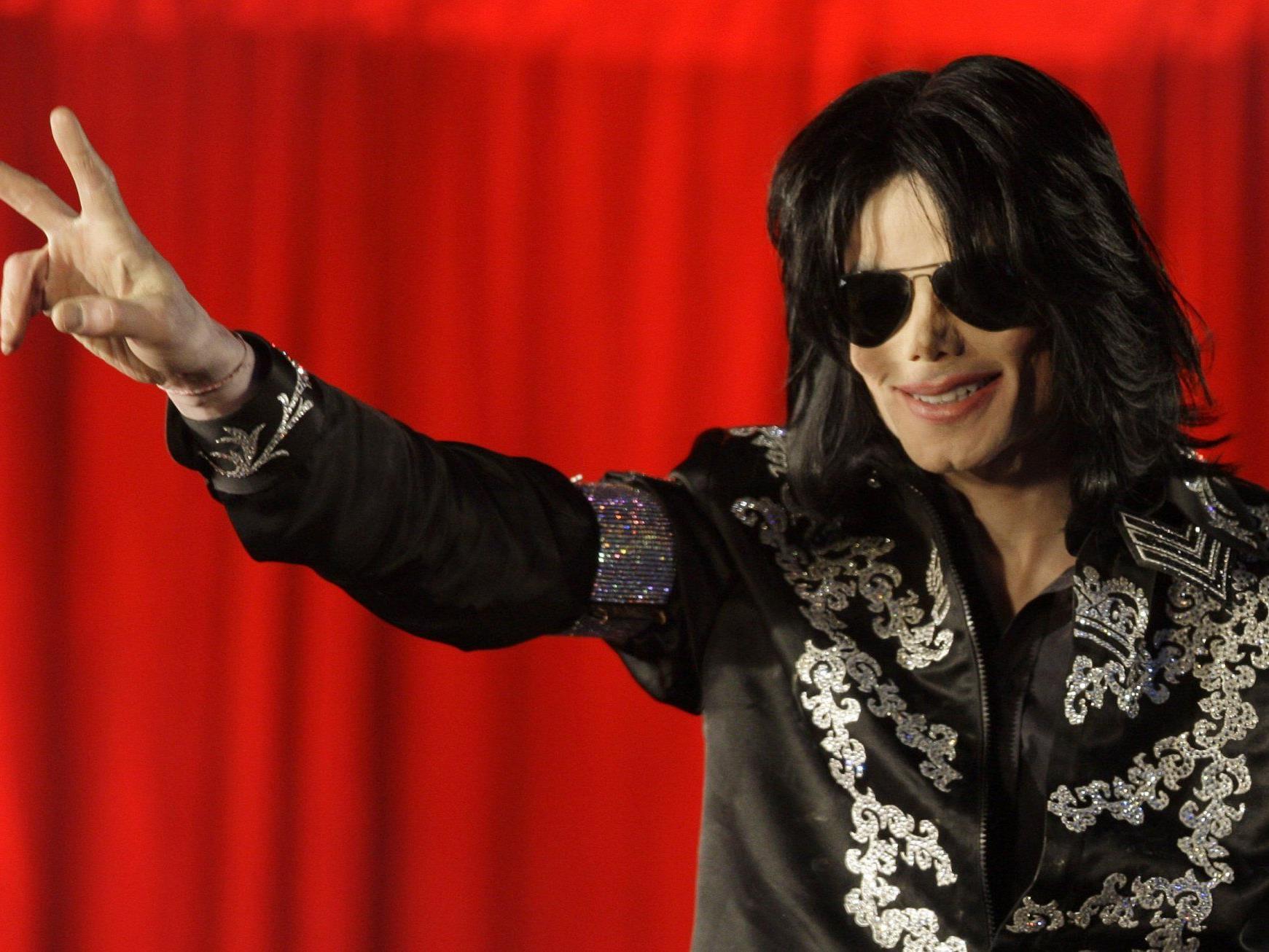 Der King of Pop starb im Juni 2009 an einer Überdosis des Narkosemittels Propofol. Der King of Pop starb im Juni 2009 an einer Überdosis des Narkosemittels Propofol.