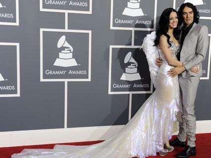 Die Geschichten aus den glücklichen Tagen von Katy Perry und Russell Brand interessieren weniger, als was nach der Trennung passierte. Die Geschichten aus den glücklichen Tagen von Katy Perry und Russell Brand interessieren weniger, als was nach der Trennung passierte.