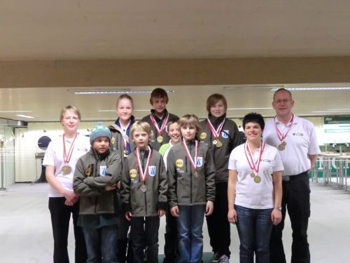 Die erfolgreichen Schützen der USG Andelsbuch bei der Landesmeisterschaft in Dornbirn Die erfolgreichen Schützen der USG Andelsbuch bei der Landesmeisterschaft in Dornbirn