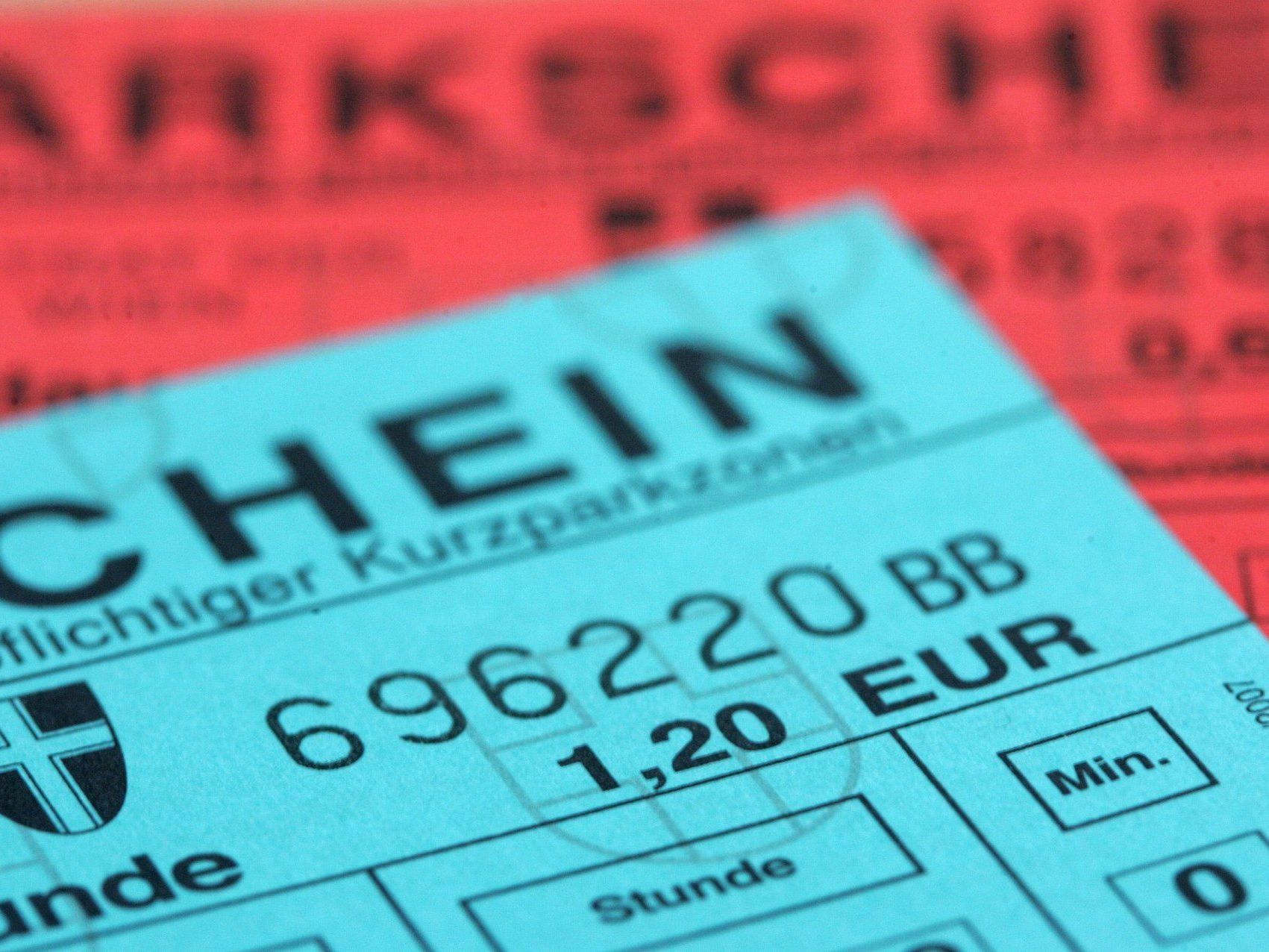 Vienna.at verlost unter allen Fans 10x20 Stunden Gratis-Parken in Wien. Vienna.at verlost unter allen Fans 10x20 Stunden Gratis-Parken in Wien.