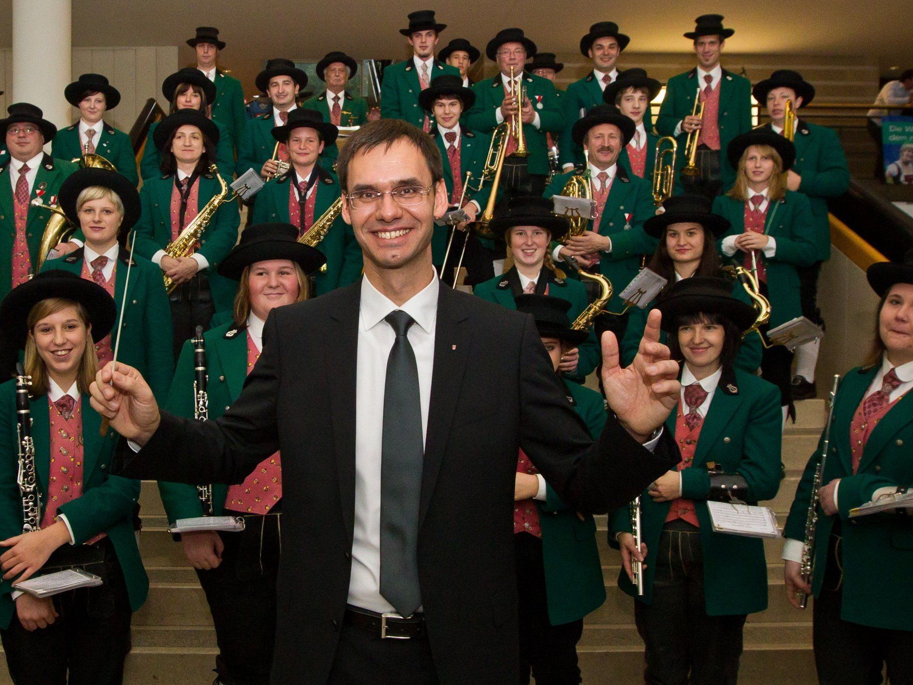 Seit 100 Tagen dirigiert Landeshauptmann Markus Wallner die Geschicke im Ländle. Seit 100 Tagen dirigiert Landeshauptmann Markus Wallner die Geschicke im Ländle.