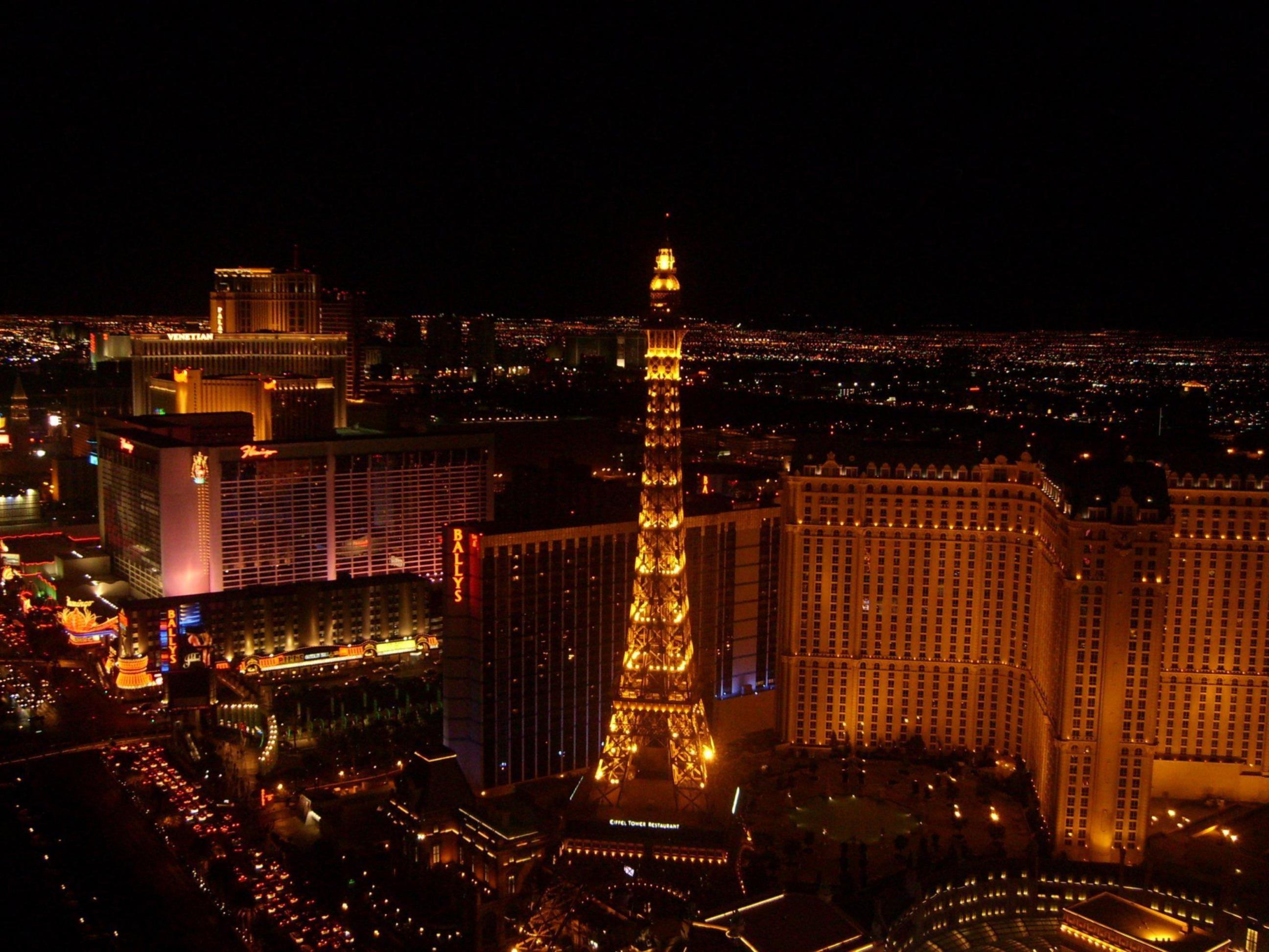 Las Vegas: Auch ohne Spontanhochzeit das perfekte Reiseziel für einen gebührenden Junggesellenabschied. Las Vegas: Auch ohne Spontanhochzeit das perfekte Reiseziel für einen gebührenden Junggesellenabschied.