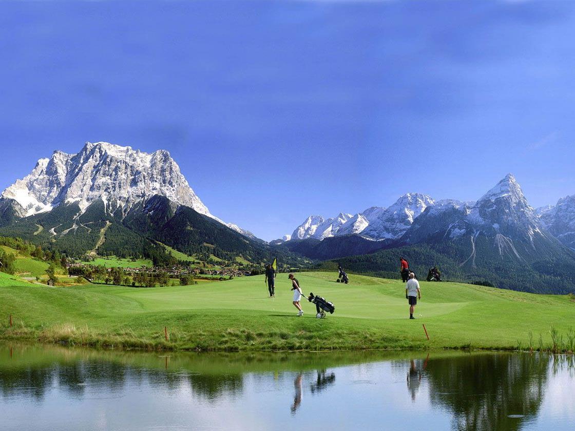 Tirol: Ein Paradies für Golfer im Herzen Europas. Tirol: Ein Paradies für Golfer im Herzen Europas.