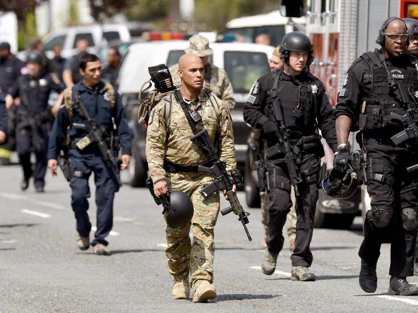 Ein Amoklauf an einem Privatcollege in Oakland heizt die Diskussion über Sicherheit an Schulen und Universitäten in den USA neu an. Ein Amoklauf an einem Privatcollege in Oakland heizt die Diskussion über Sicherheit an Schulen und Universitäten in den USA neu an.