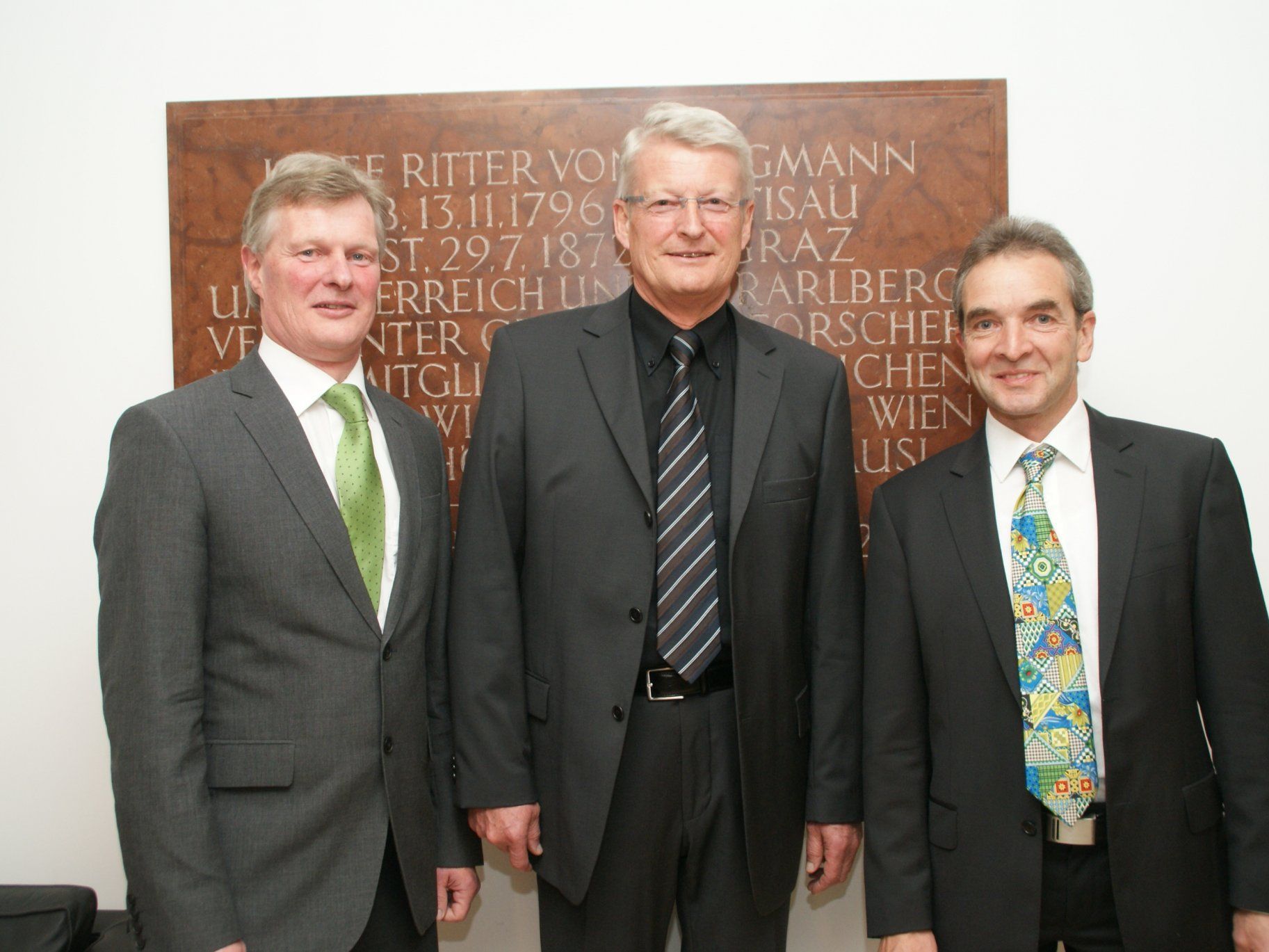 (von li. nach re.) Klaus Schwarz, Konrad Schwarz und Vizebürgermeister Josef Maurer. (von li. nach re.) Klaus Schwarz, Konrad Schwarz und Vizebürgermeister Josef Maurer.