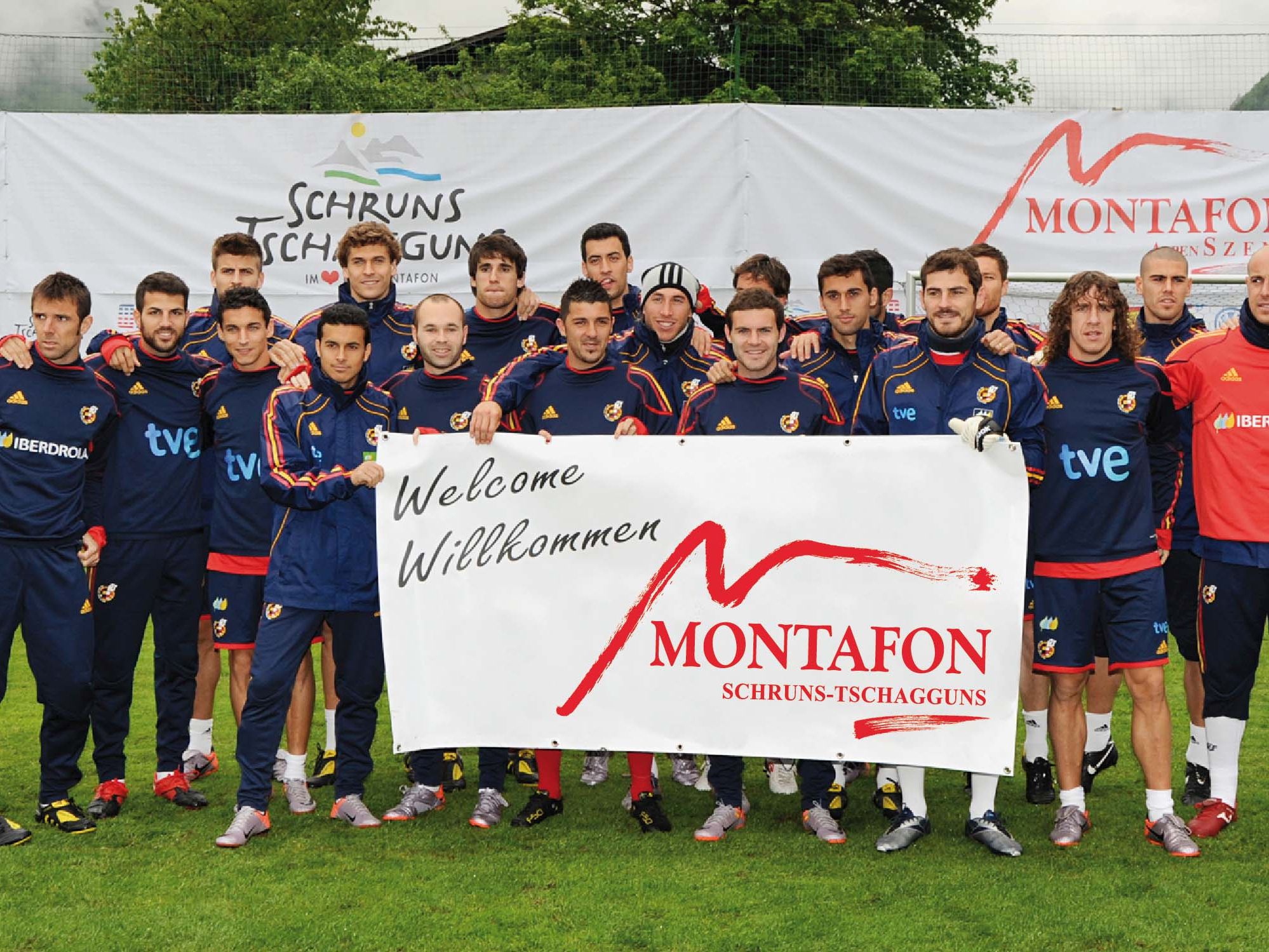 Die Spanische Fußballnationalmannschaft bereitet sich im Montafon auf die EM vor. Die Spanische Fußballnationalmannschaft bereitet sich im Montafon auf die EM vor.