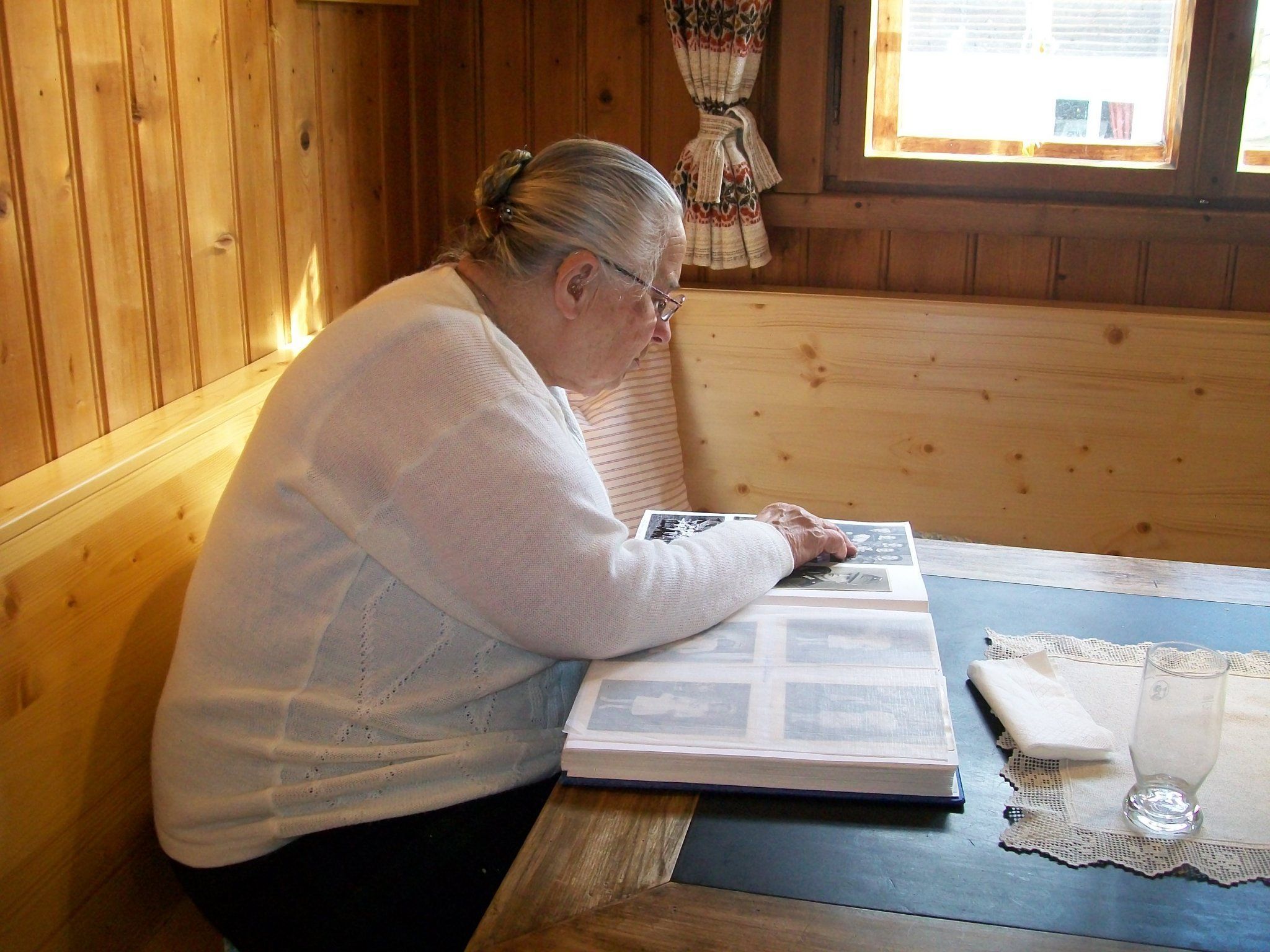 Erzählcafé Silbertal  - Heinrike Bargehr - zur Sammlung von geschichtlichen Ereignissen im Silbertal. Erzählcafé Silbertal  - Heinrike Bargehr - zur Sammlung von geschichtlichen Ereignissen im Silbertal.