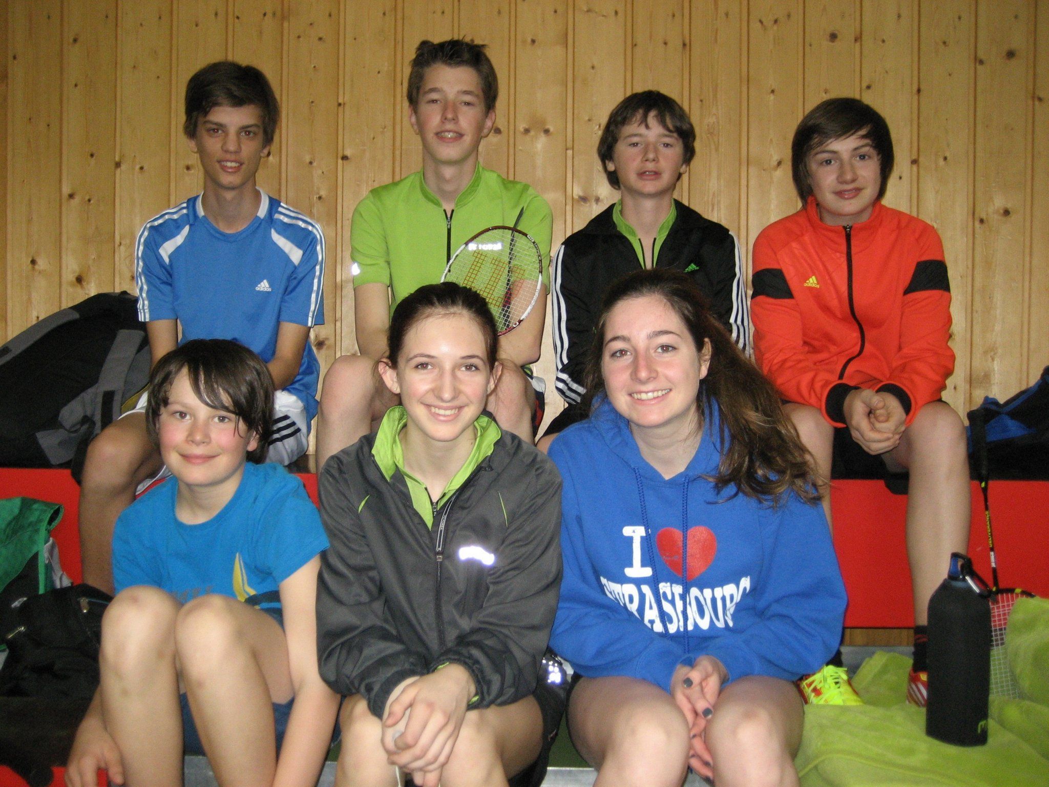 Alle Teilnehmer des BC Nüziders bei der Jugend-Landesmeisterschaft Alle Teilnehmer des BC Nüziders bei der Jugend-Landesmeisterschaft