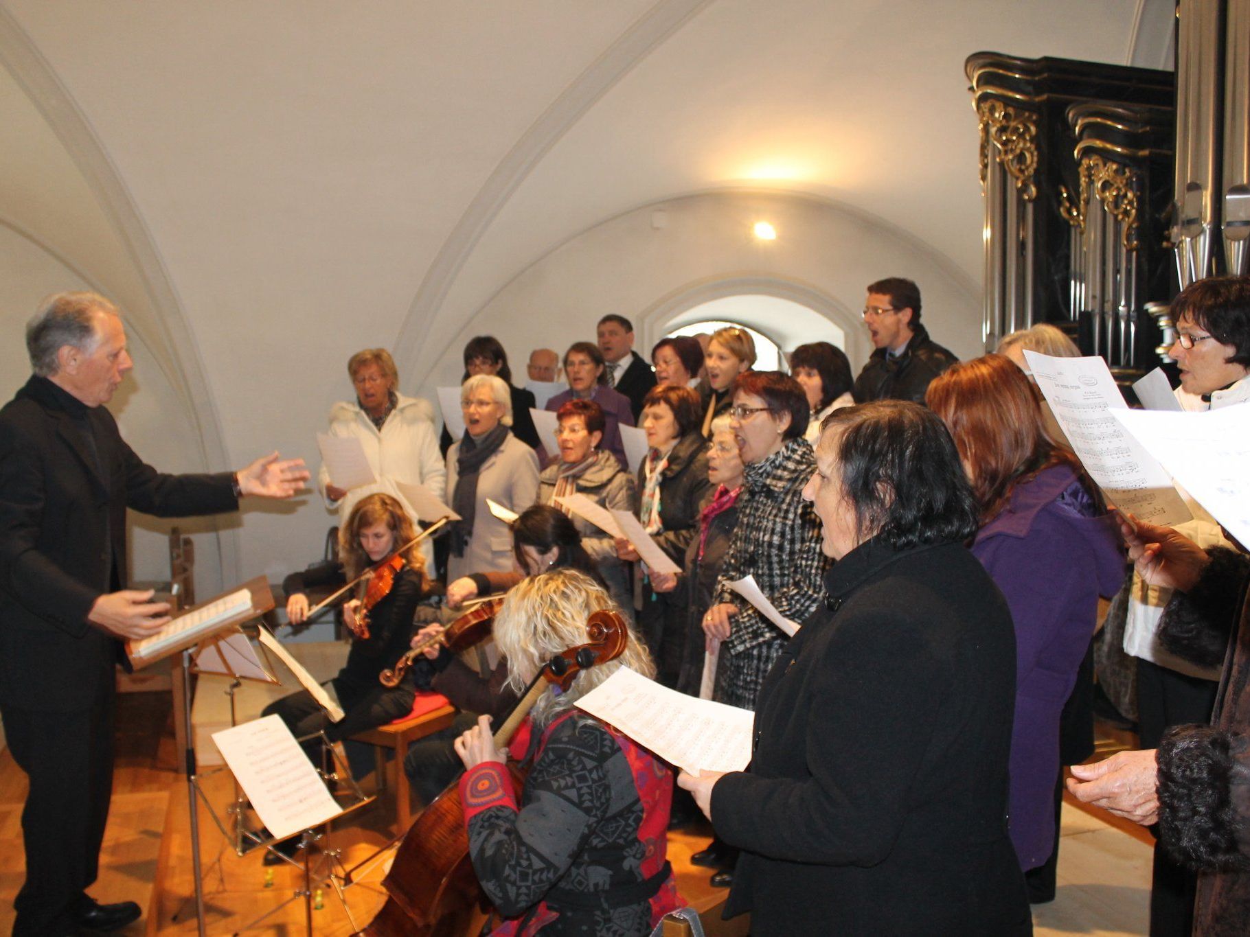 Kirchenchor St. Sebastian begeisterte bei der Festmesse Kirchenchor St. Sebastian begeisterte bei der Festmesse