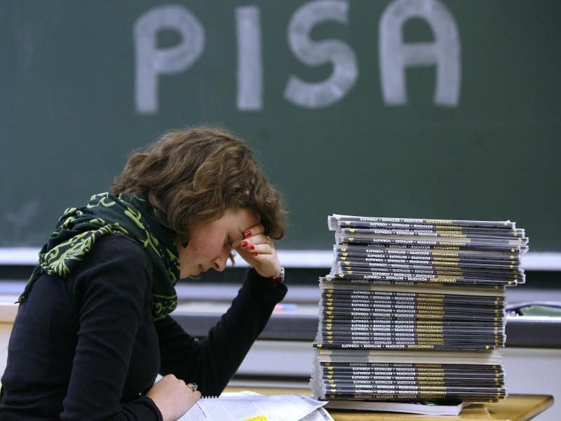 5.000 15- bzw. 16-jährige Schüler werden zwischen 11. April und 23. Mai getestet 5.000 15- bzw. 16-jährige Schüler werden zwischen 11. April und 23. Mai getestet