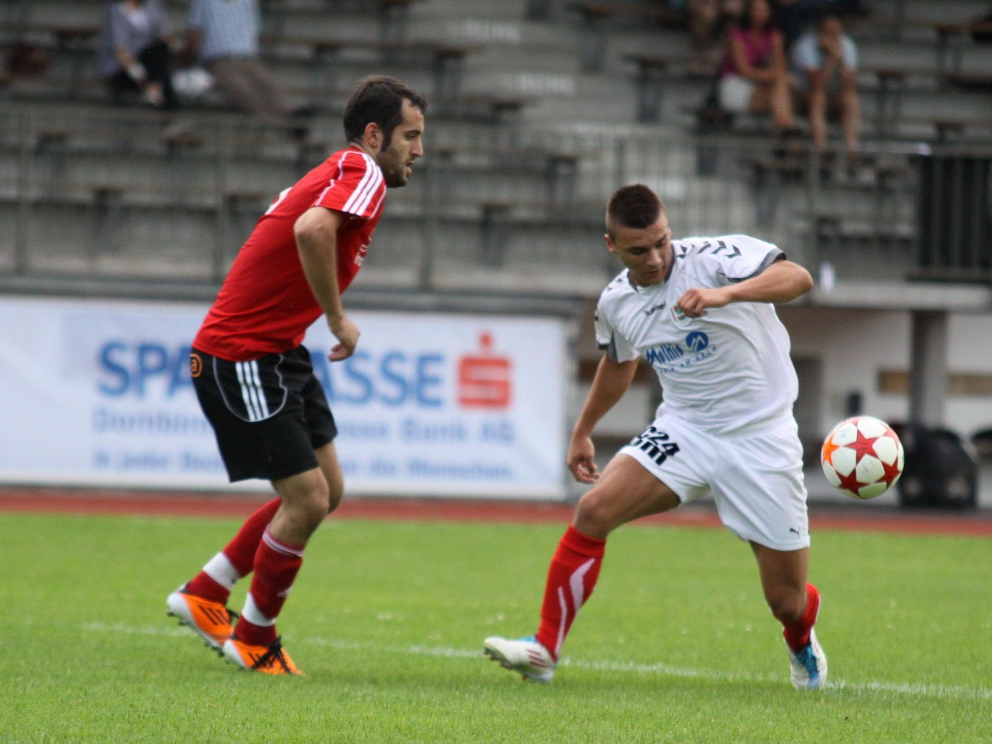 Dejan Stanojevic absolviert sein erstes Pflichtspiel für FC Mohren Dornbirn in Röthis. Dejan Stanojevic absolviert sein erstes Pflichtspiel für FC Mohren Dornbirn in Röthis.