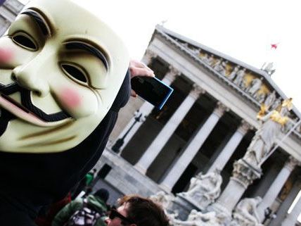 Protestmarsch am Samstag in Wien gegen die Vorratsdatenspeicherung. Protestmarsch am Samstag in Wien gegen die Vorratsdatenspeicherung.