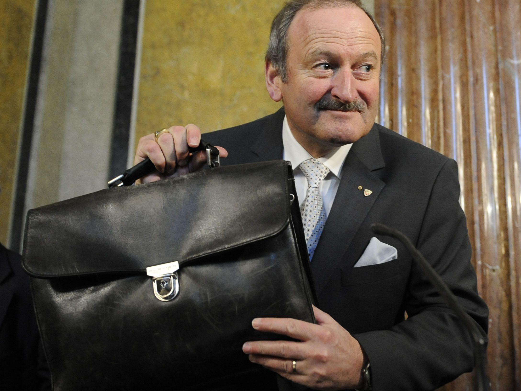 Gorbachs umstrittene Aussagen zu Weißrussland-Wahlen in neuem Licht. Gorbachs umstrittene Aussagen zu Weißrussland-Wahlen in neuem Licht.