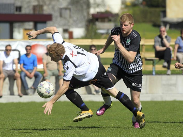 FC Alberschwende gewann das Wälderderby gegen Langenegg klar mit 4:0. FC Alberschwende gewann das Wälderderby gegen Langenegg klar mit 4:0.
