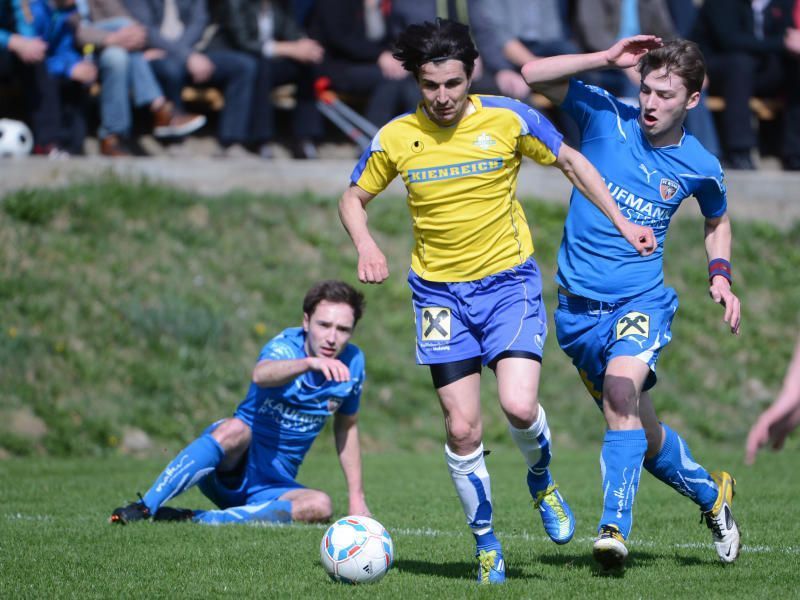 FC Wolfurt beendete die Heimserie des Meisters Bizau. FC Wolfurt beendete die Heimserie des Meisters Bizau.
