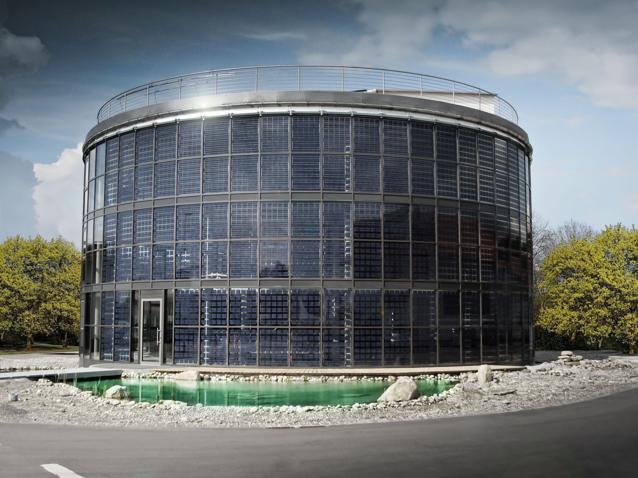 Fassadenansicht des Solarzentrums Allgäu Fassadenansicht des Solarzentrums Allgäu
