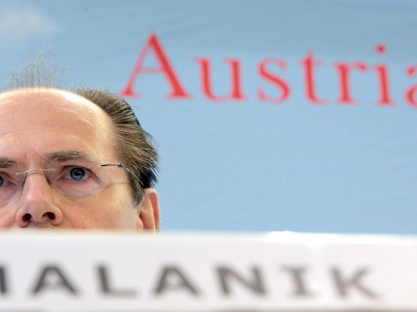 Seit 2008 als Vorstandsmitglied tätig - 27 Jahre bei Austrian Airlines.