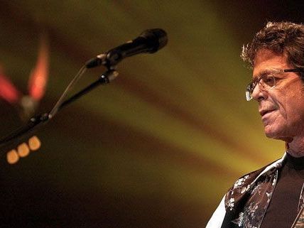Lou Reed spielt mit seiner Band am Lovely Days Festival Lou Reed spielt mit seiner Band am Lovely Days Festival