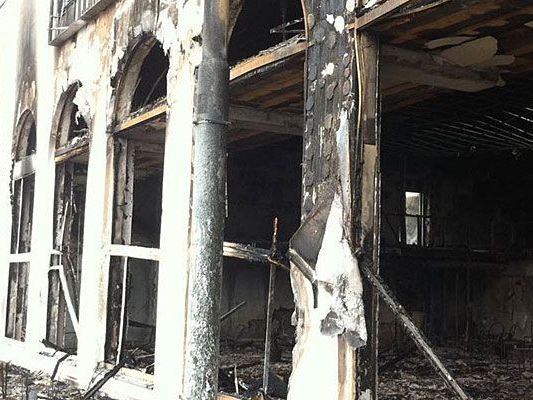 So sah der Sauna-Club "Cerberus" auf der Brünner Straße nach dem Vollbrand aus So sah der Sauna-Club "Cerberus" auf der Brünner Straße nach dem Vollbrand aus