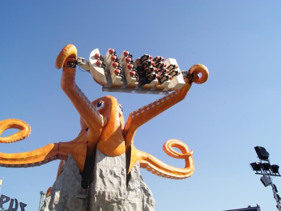 Hoch hinaus flogen die kleinen und großen Gäste beim Maifest im Prater! Hoch hinaus flogen die kleinen und großen Gäste beim Maifest im Prater!