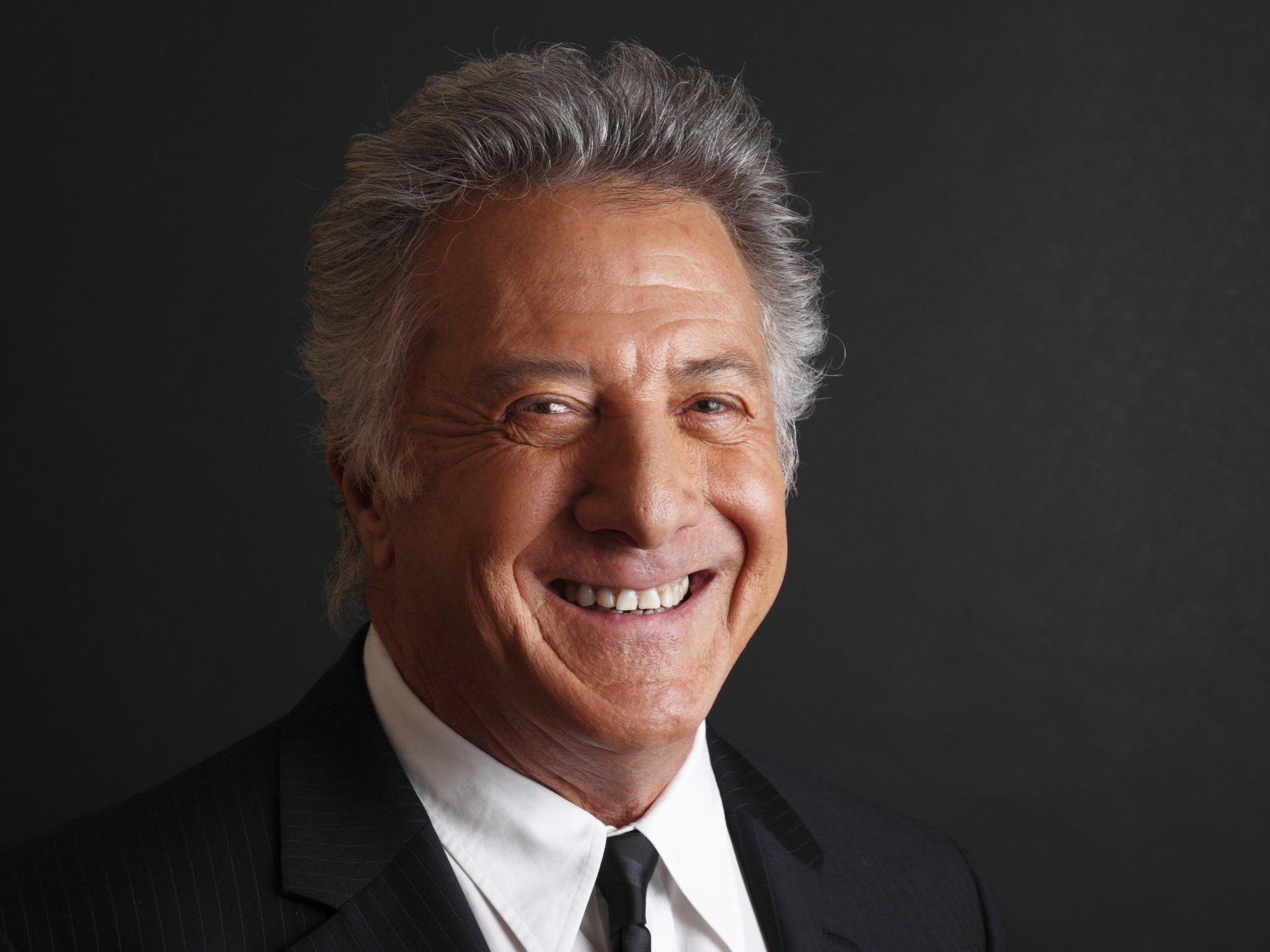 Der britische Schauspieler Dustin Hoffman leistete Erste Hilfe Der britische Schauspieler Dustin Hoffman leistete Erste Hilfe