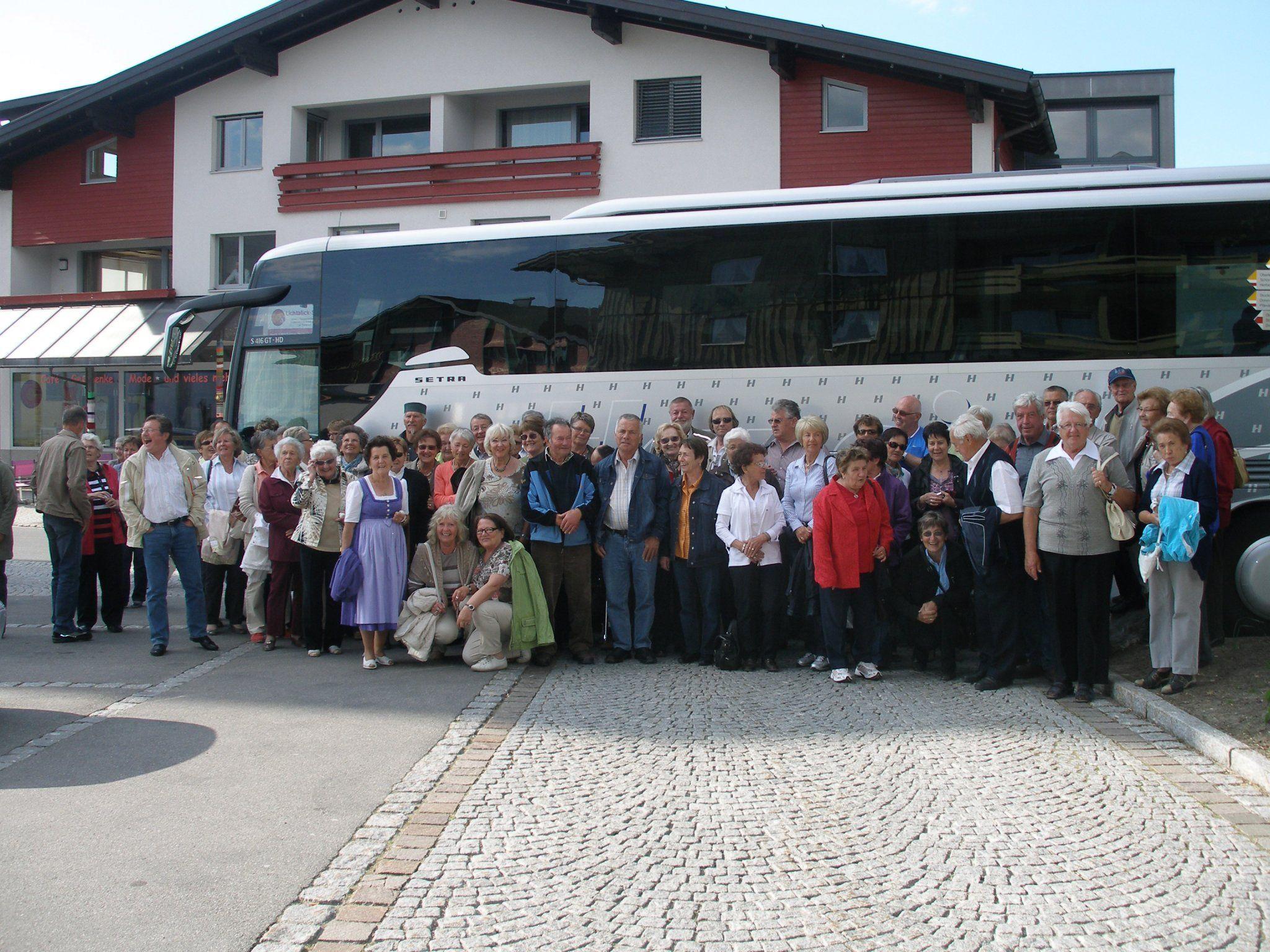 Teilnehmer der Fahrt in’s Blaue 2012.in Sulzberg.