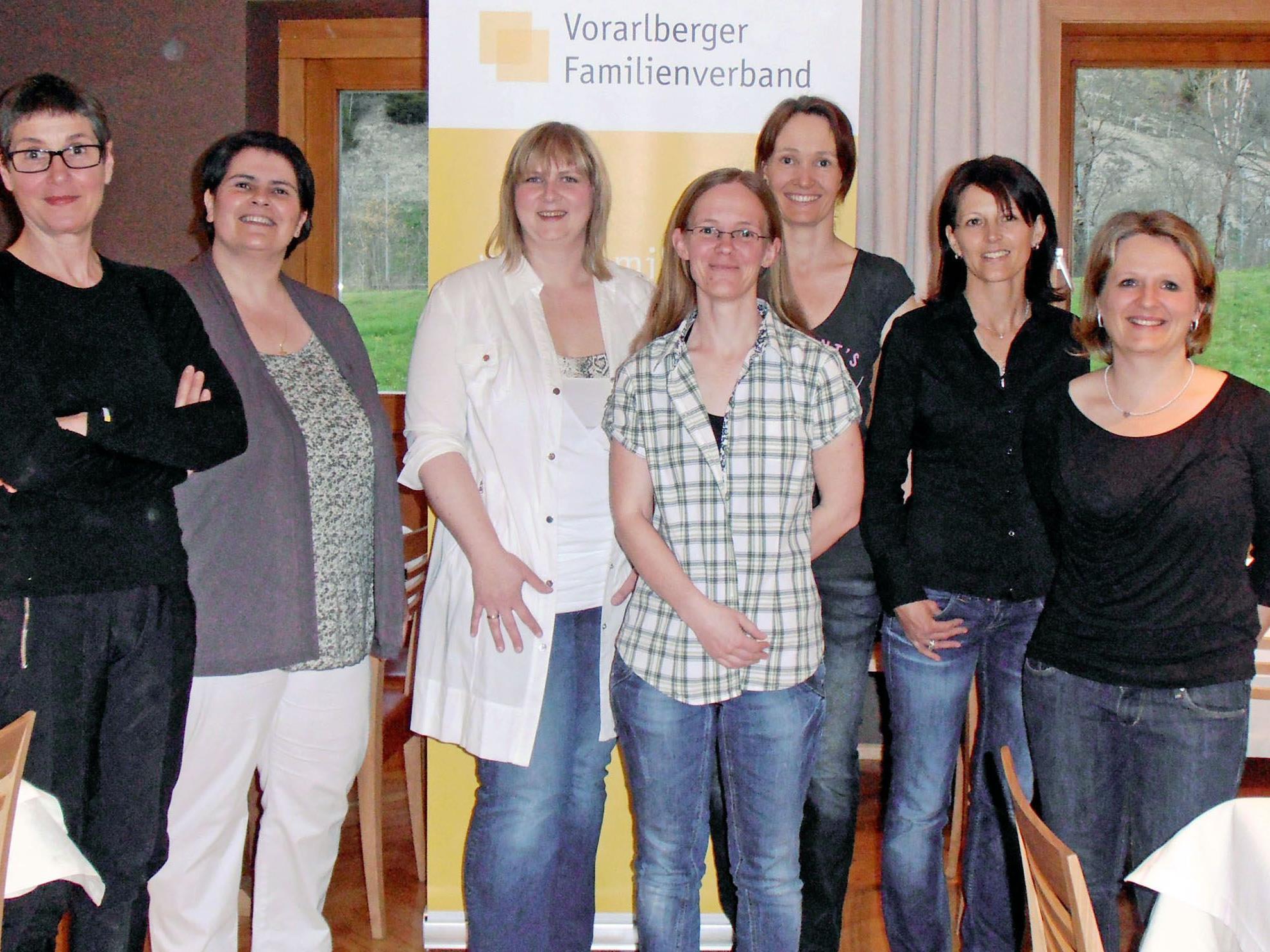 Der neue Vorstand des Familienverbandes Bizau mit Obfrau Christine Moosmann (2. von links).