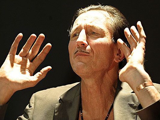 Theatermacher Hubsi Kramar nach der Premiere von "Pension F." im 3raum-anatomietheater Theatermacher Hubsi Kramar nach der Premiere von "Pension F." im 3raum-anatomietheater
