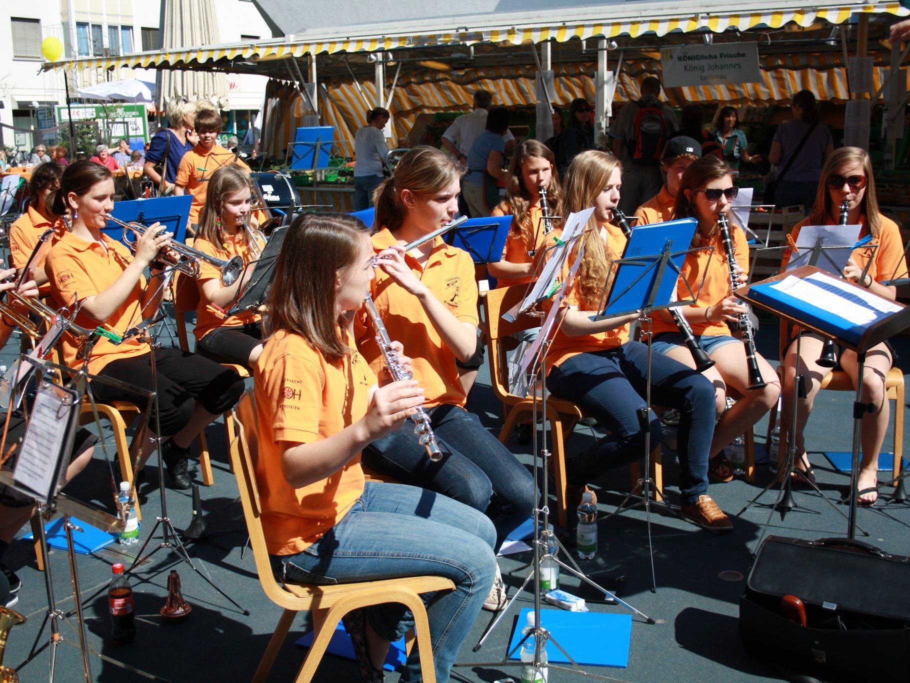 Flotte Melodien präsentierte die Jugendmusik des MV Concordia am Pfingstsamstag.