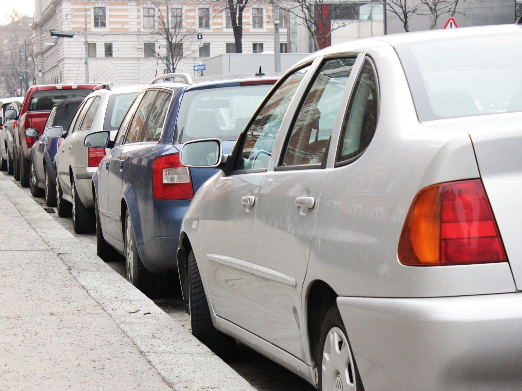 Die Ausweitung der Kurzparkzeiten in Parkpickerl-Bezirken stößt nicht auf ungeteilte Gegenliebe Die Ausweitung der Kurzparkzeiten in Parkpickerl-Bezirken stößt nicht auf ungeteilte Gegenliebe