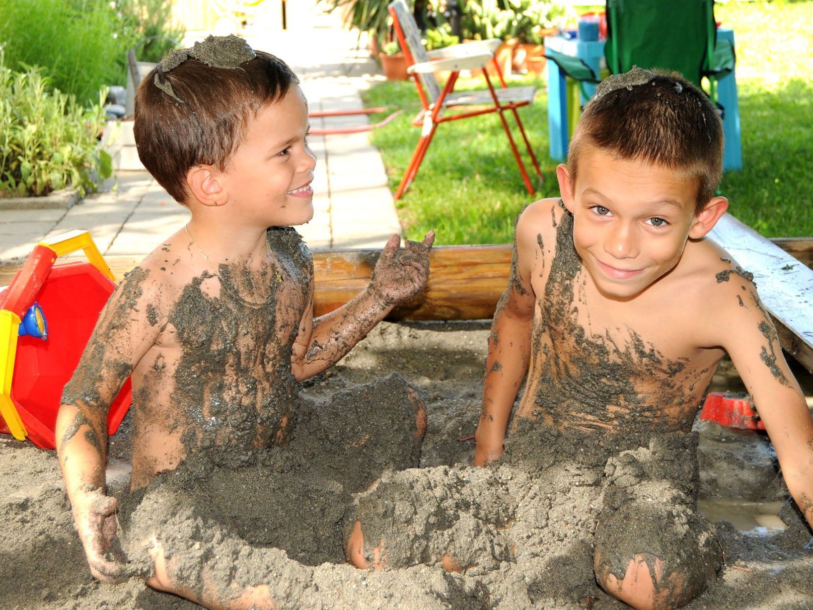 Am Samstag gibt es in Hard gratis frischen Sand für den Spaß im Sandkasten. Am Samstag gibt es in Hard gratis frischen Sand für den Spaß im Sandkasten.